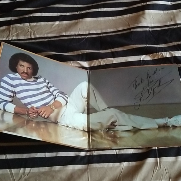 2 Lionel Richie Records - Picture 3 of 5